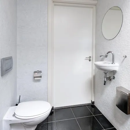 Marnix360apartments Jordaan Aparthotel 4*