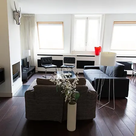 شقة فندقية Marnix360apartments 3*